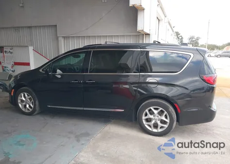 2017 Chrysler Pacifica Touring-L from USA, damaged, VIN 2C4RC1BG1HR748210